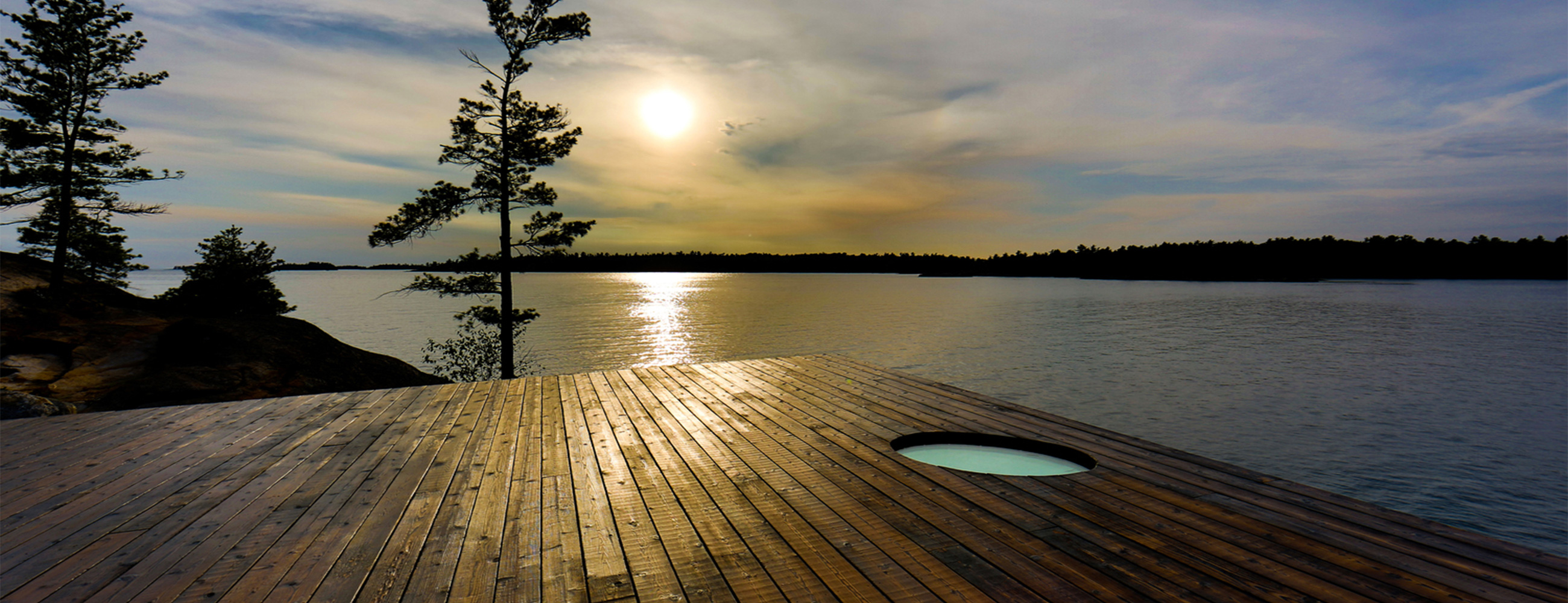 Exterior shot of Georgian Bay Grotto Sauna