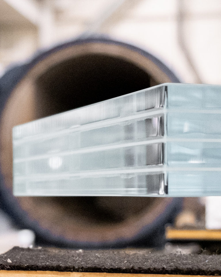 Services Glass Lamination AGNORA